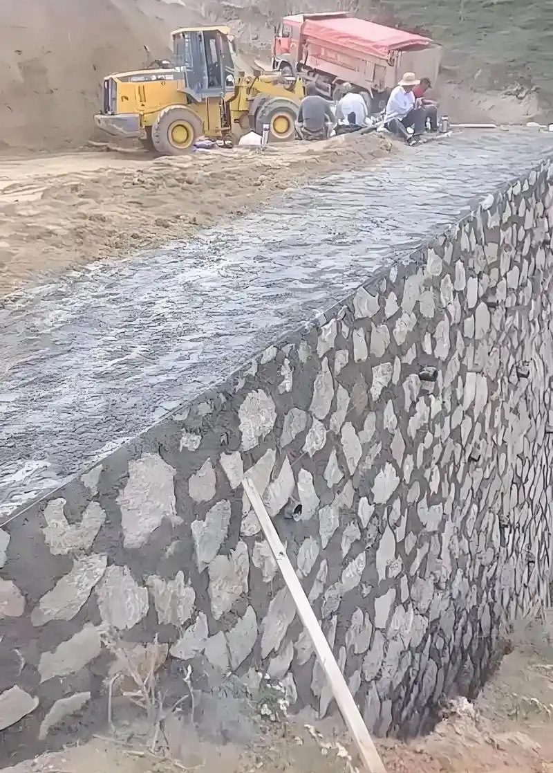 聊城东阿县边坡加固